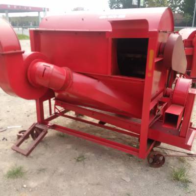 温铁军：既不能回到大锅饭也不能停留在一亩三分地的模式！