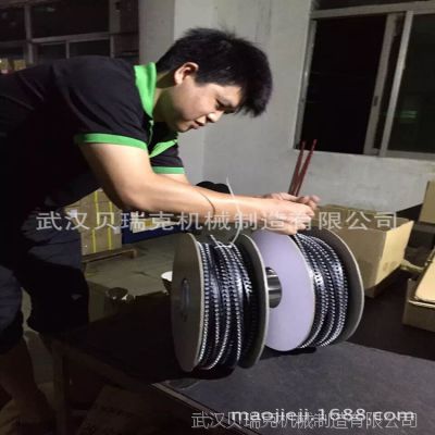 新能源汽车锁铆铆钉