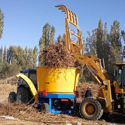 放入包草整捆粉碎机 连续工作不卡机 大型圆盘粉碎机 润丰