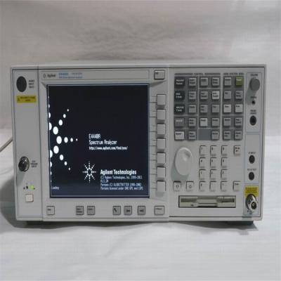 KEYSIGHT E8267D PSG 矢量信号发生器，100 kHz 至 44 GHz