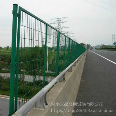 工厂批发公路护栏网 养殖围栏网 桥梁防抛网铁路防护网