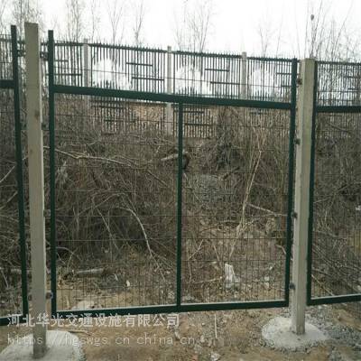 桃型柱隔离栅 圈地铁丝网围栏 工厂小区围墙防护网 塘体护栏