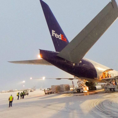 פʿ פFedexṩ