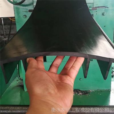 七台河中埋式橡胶止水带制造商