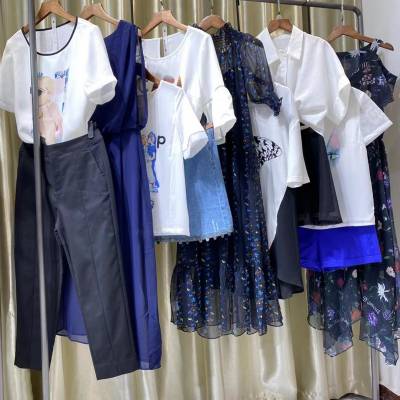 大于诗集 品牌女装折扣库存尾货批发 杭州专柜撤柜***清仓份货源