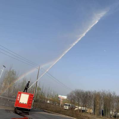 东风5吨泡沫消防车 多功能救火洒水车 双排灭火救援巡逻车 配件