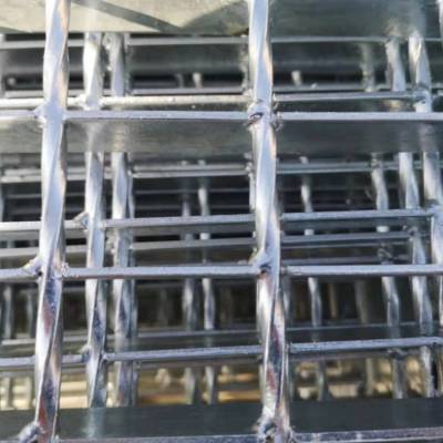 电厂平台镀锌格栅板价位 电镀锌钢格栅板盖板供应商