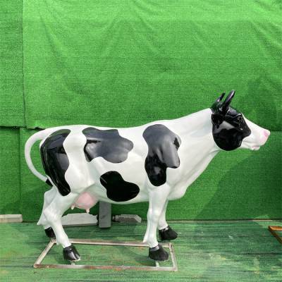 大型仿真奶牛雕塑大全，供应玻璃钢仿真动物雕塑