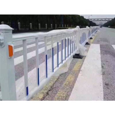 道路护栏供应 YX 交通道路护栏批发 市政道路护栏厂家