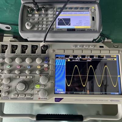 租售/维修/回收Tektronix泰克DPO3054数字示波器 500 MHz