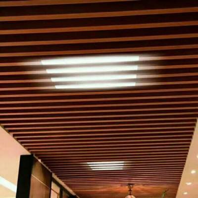 漯河办公楼走廊铝合金方通装饰 木纹铝方通
