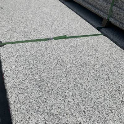 地铺芝麻灰厂家 火烧面石材加工 市政园林建筑花岗岩