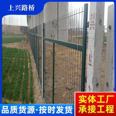 安全铁路防护网A安全铁路防护网生产厂家