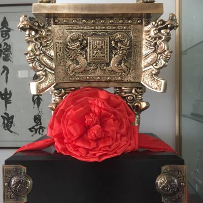 西安酒店大堂龙鼎摆件 饭店开业牛摆件 大厅摆***舵舵手