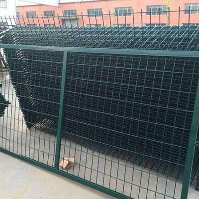 惠州铁路隔离栅栏 桥底浸塑围栏网 中山地铁热镀锌护栏网直销