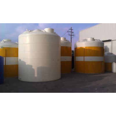 厂家长期重庆3立方耐温塑料储罐 四川3吨一次成型塑胶水箱