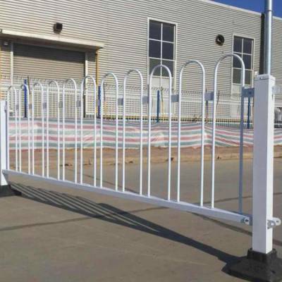 硕翔交通设施护栏板 河南桥梁交通护栏 马路护栏