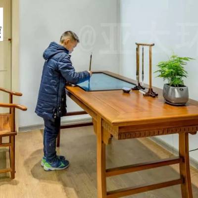 环宇书法体验桌智能书法台书法练习临摹台智慧书法教室书法台毛笔字