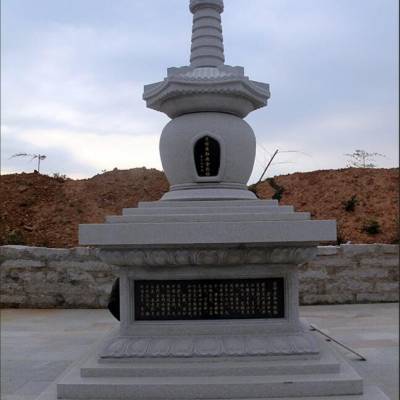 泉州白麻石雕舍利塔 祖师塔石雕 石材佛塔定制