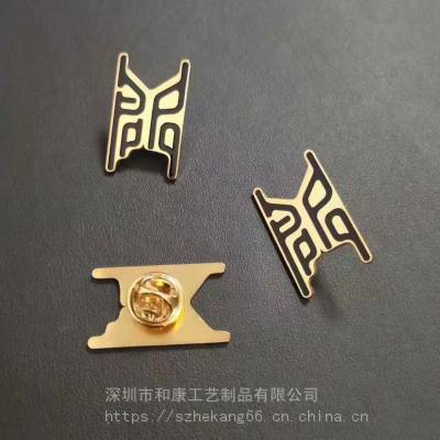 订做公司logo胸牌，logo金属胸牌，员工佩戴的胸牌制作，深圳做金属胸牌的厂