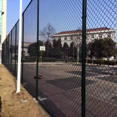 露天小型足球场护栏网 运动场隔离钢丝网 笼式篮球场围网 冠耀
