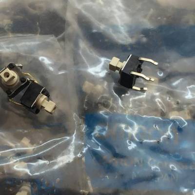 日本进口欧姆龙 B3F-1050 轻触开关6*6*7.3 方头按键微动 直插4脚