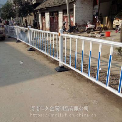 郑州交通护栏 道路交通隔离护栏 仁久停车场围栏小区学校道路护栏