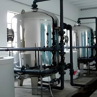 全自动钠离子交换器 君浩锅炉软化水设备 软化水处理设备厂家直供