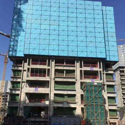 爬架网片冲孔网 建筑施工钢板爬架网片 北京外架钢防护网