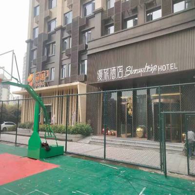 南昌市学校操场球场围网 高新区户外篮球场勾花菱形运动隔离围栏网 护栏