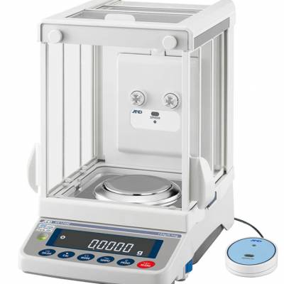 日本AND爱安德新品供应内置砝码分析天平GX-124A