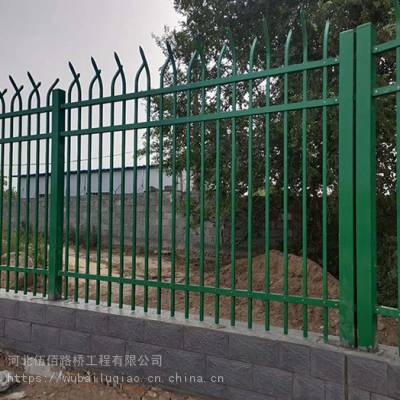 护栏网锌钢实体工厂养殖场护栏网机场护栏网