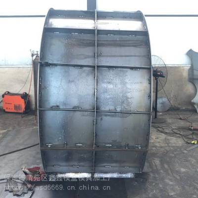 福建定制桥梁桥墩模具 鑫鑫供应 工程桥墩钢模具 水泥桥墩模板