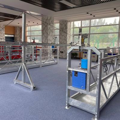 使用高空作业电动吊篮防坠器的装置使用