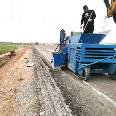 路沿自走成型机 水泥路缘石滑膜机 护坡摊铺成形机