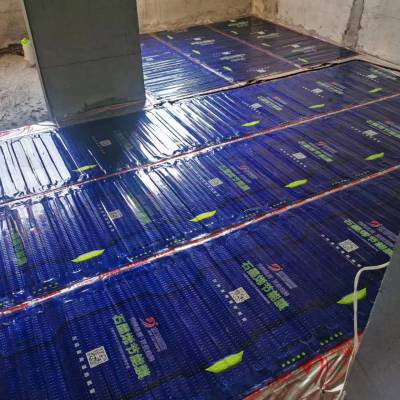 冬季取暖极地新能石墨烯超导发热地暖非常人性化的冬季采暖方式