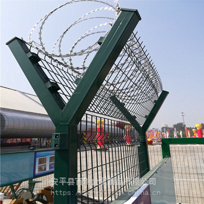 百瑞 机场监狱围栏 Y型柱框架护栏网 基地隔离网