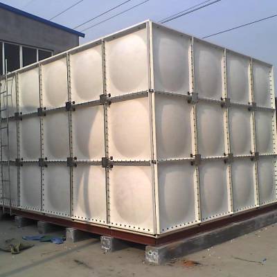 克拉玛依5吨玻璃钢水箱多少钱 新闻玻璃钢树脂水箱尺寸可定制