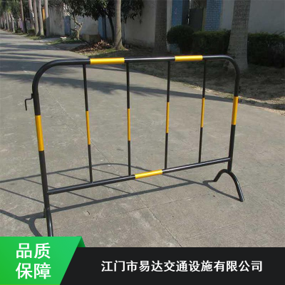 道路施工镀锌铁马护栏厂家批发_安全隔离防撞铁马护栏
