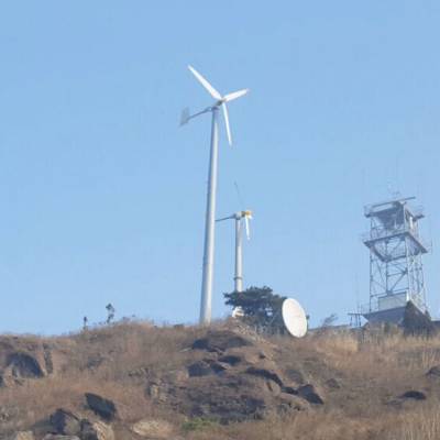 邢台新河县大型风力发电机 10千瓦风力发电机发电效***