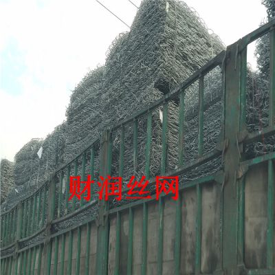不易生锈的80x100孔格宾网-镀锌pvc石笼网生产厂