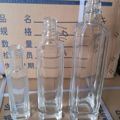 徐州玻璃瓶厂家常年批发500ml菜籽油玻璃瓶透明白玻璃瓶