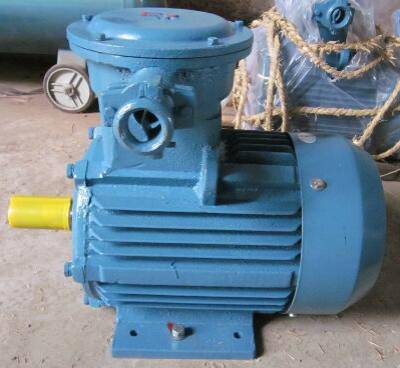YB2-200L-8