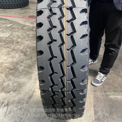 厂家直销耐磨抗扎拖挂车/自卸车用真空轮胎315/80R22.5三线