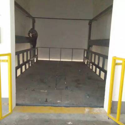 南区固定导轨式升降货梯室内外厂房货物提升机 液压提升机链条简易仓库货梯3吨双轨