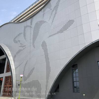 歌剧院外墙铝单板-镂空雕花铝板加工厂家