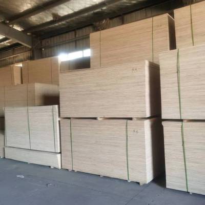 供应一次成型 多层板 沙发板 包装板 规格1220*2440*12mm