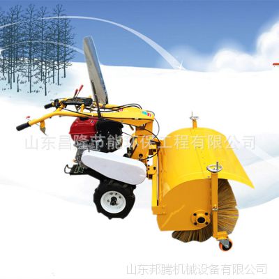 现货***新款汽油式铲雪机 手推式路面积雪扫雪机 13马力除雪车