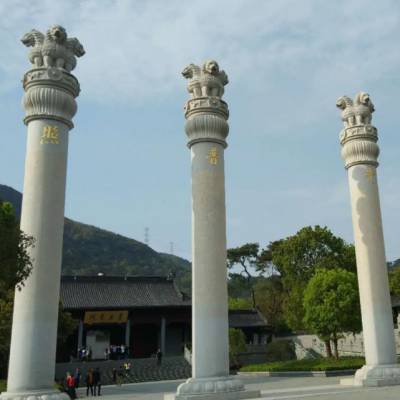 花岗岩石雕蟠龙柱寺院诵经柱阿育王石柱图腾柱厂家定制