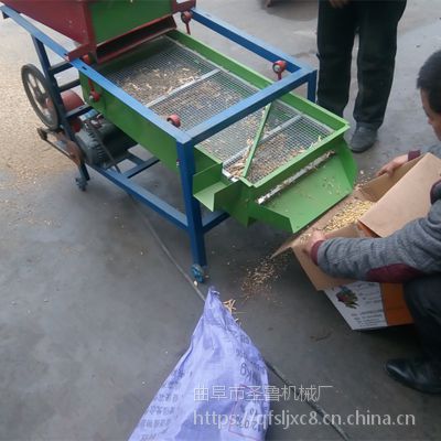 小麦玉米震动筛选机 圣鲁除杂干净振动筛 大型茶叶花生米清选机